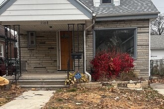 Building Photo - 1168 Champaign Rd