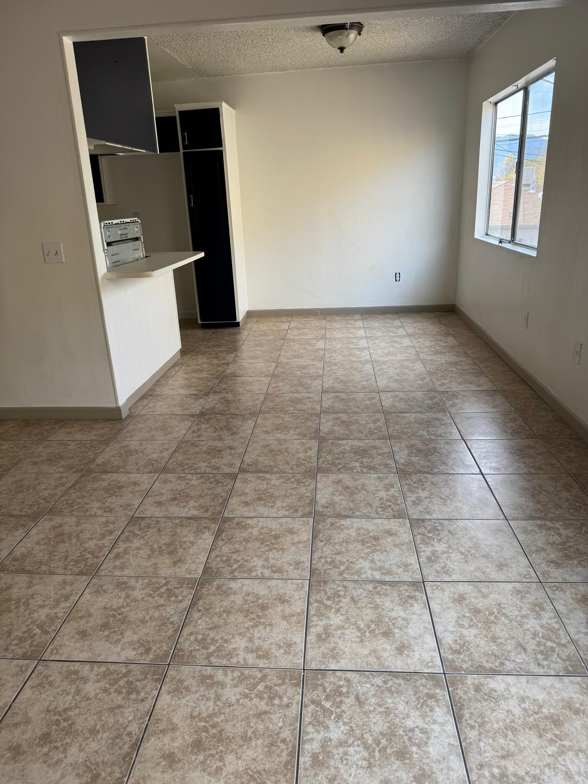 Building Photo - 3928 N Lugo Ave