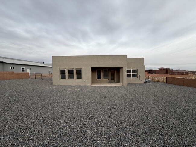 Building Photo - Luxury Multi-Gen (2 living areas) Single Story 3 Car Garage New Construction Available in Prestig...