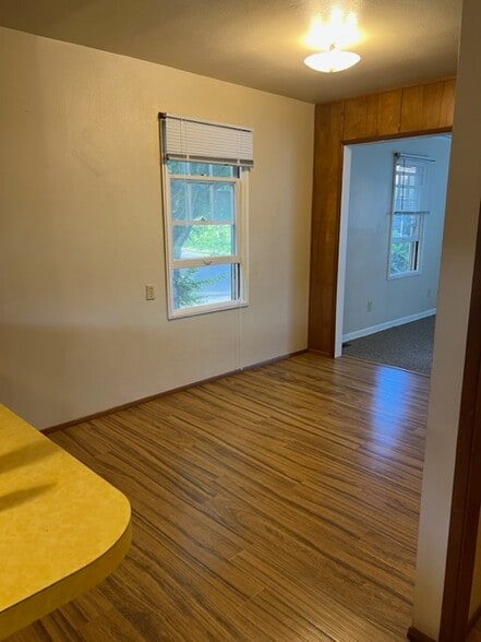 Dining Room - 442 NW 30th St