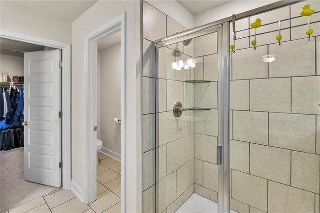 Building Photo - 2423 Chene Dr