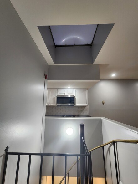 Building Photo - 914 E Passyunk Ave