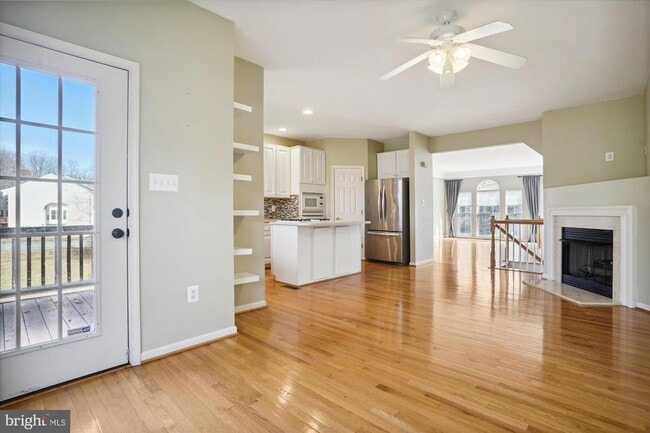 Building Photo - 8427 Carmela Cir