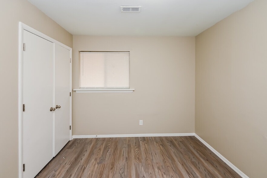 Building Photo - 6504 Wild Orchid Ct