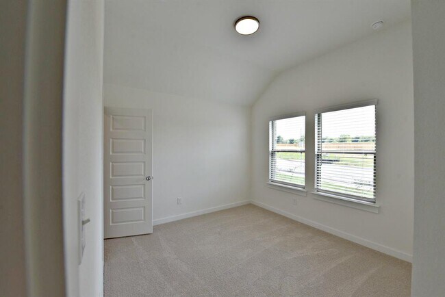 Building Photo - 108 Divisadero Dr