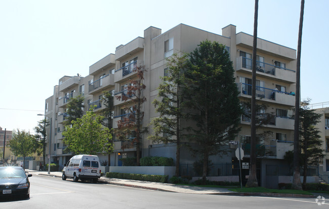 Building Photo - San Marino Court Apartments