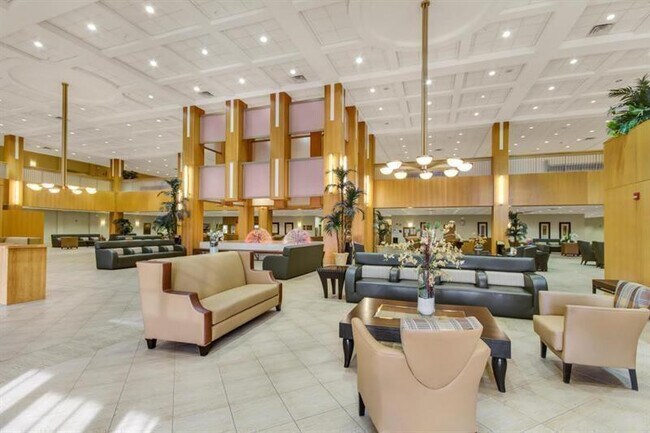 Building Photo - 326 Preston H