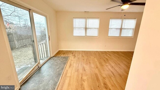 Building Photo - 115 Gloucester Ave