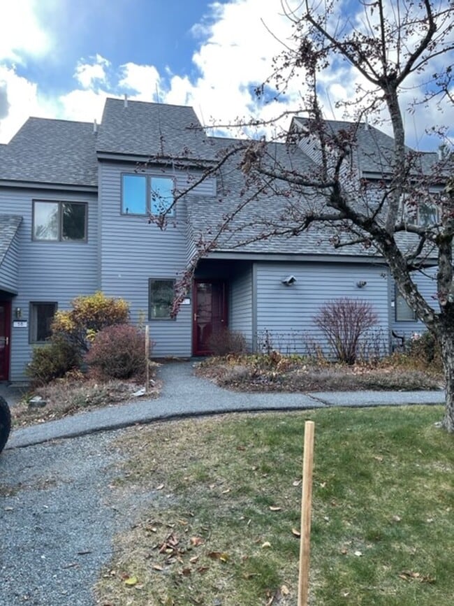 Primary Photo - Beautiful Two Bedroom Condo