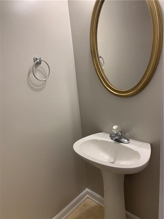 Building Photo - 2245 Dandridge Dr