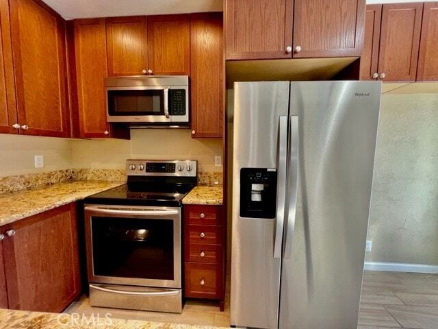 Building Photo - 45313 Sunset Ln