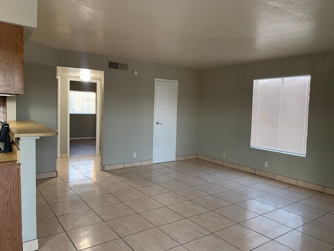 Building Photo - 4796 Nova Ln