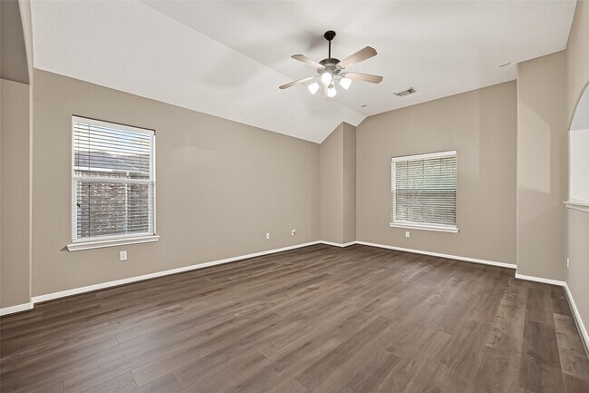 Building Photo - 2810 Shadow Canyon Ln