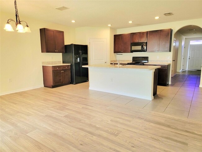 Building Photo - 4986 SW 97th Pl