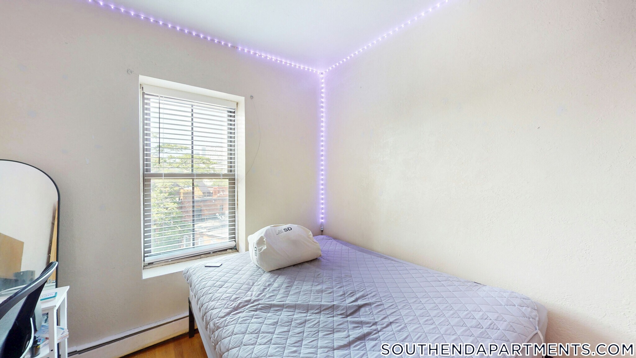 Building Photo - 88 Hammond St