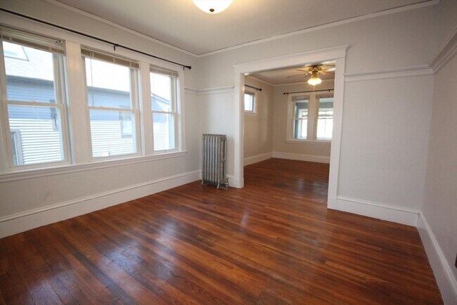 Building Photo - 63 Foster St