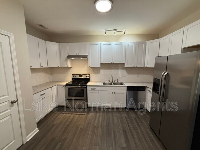 Building Photo - 11613 Truan Ln