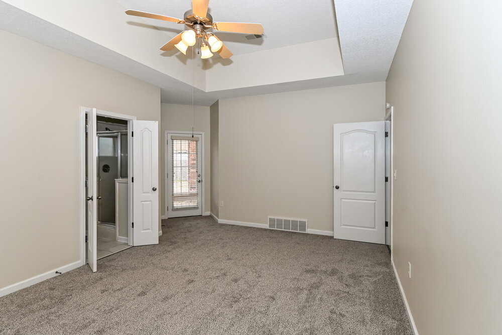 Building Photo - 1384 Carlton Ridge Dr