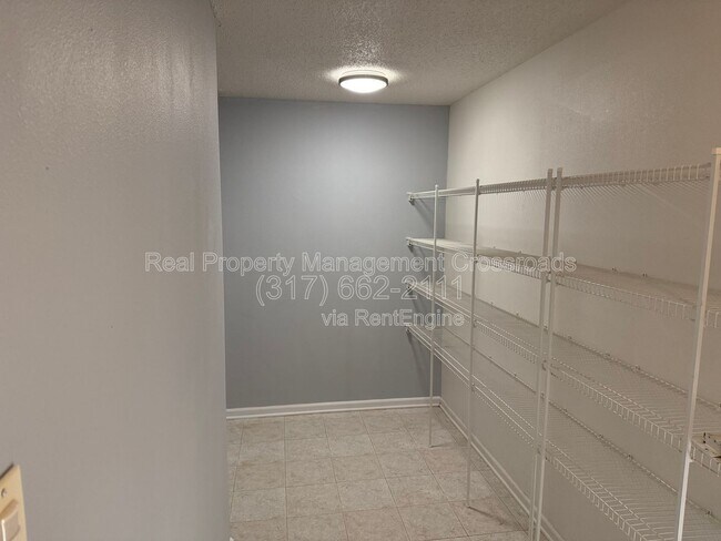 Building Photo - 8832 Taggart Dr