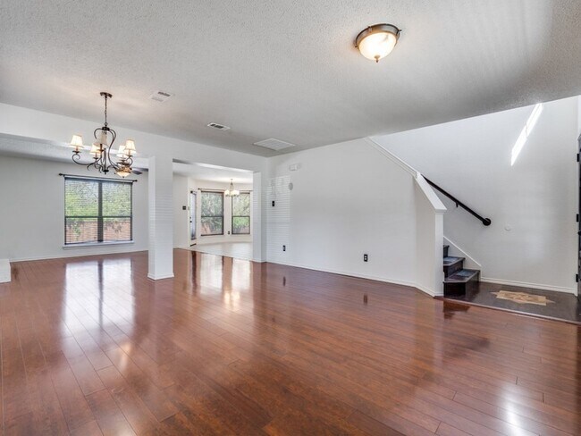 Building Photo - 8605 Treasure Cove