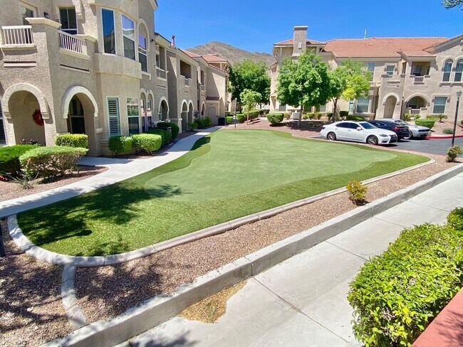 Building Photo - BEAUTIFUL 1 BEDROOM, 1 BATHROOM CONDO LOCA...