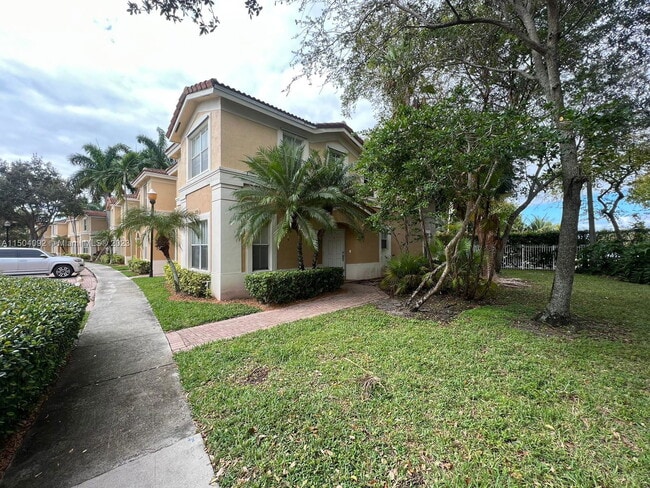 Building Photo - 3038 SW 129th Ter