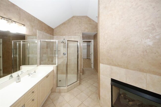 Building Photo - 1354 Brookhaven Village Cir NE