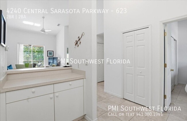 Building Photo - 4240 Central Sarasota Pkwy