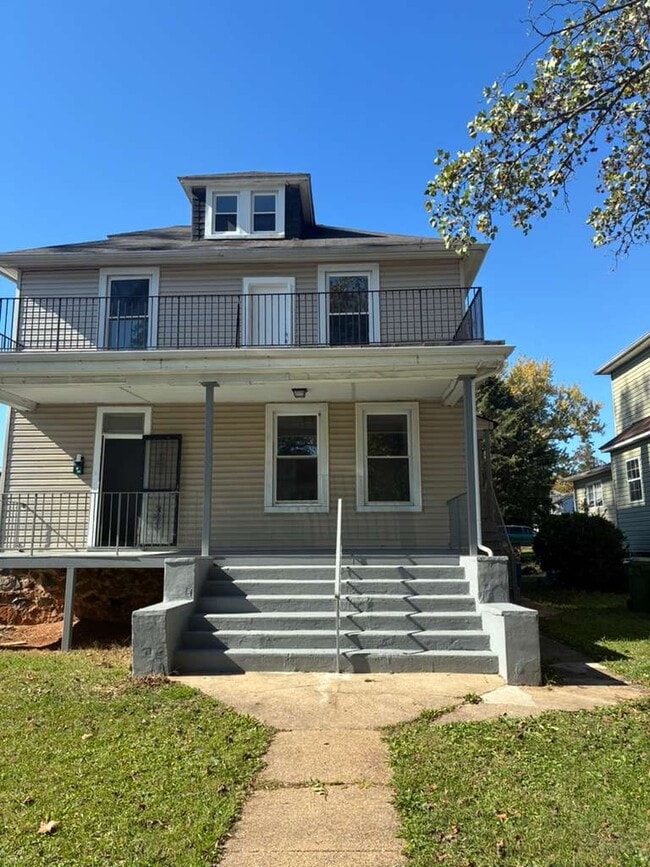 Building Photo - Howard Park