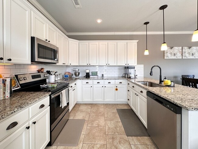 Building Photo - 3807 W Pawnee Rd