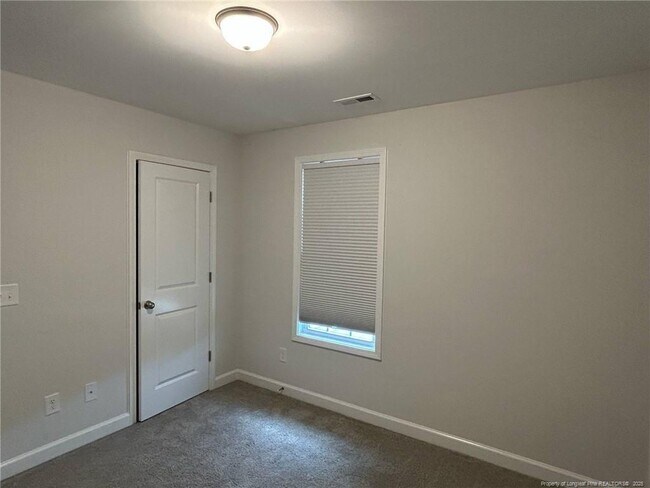 Building Photo - 3553 Coupure Wy