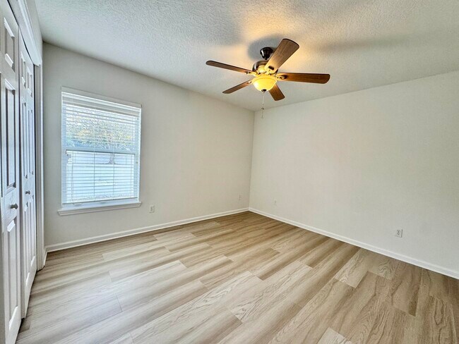 Building Photo - 1012 Arbor Trails Ct