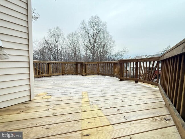 Building Photo - 208 Rugby Rd