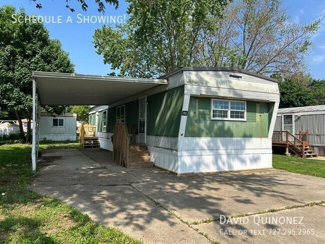 Building Photo - 4614 E Old Trail Rd