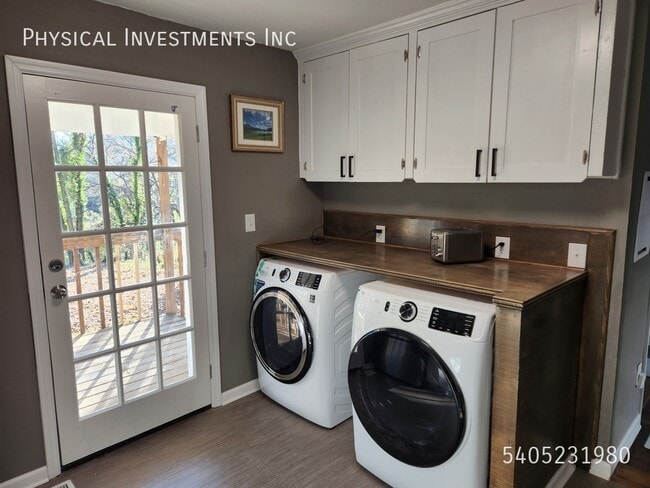 Building Photo - 412 Hanover Ave NW