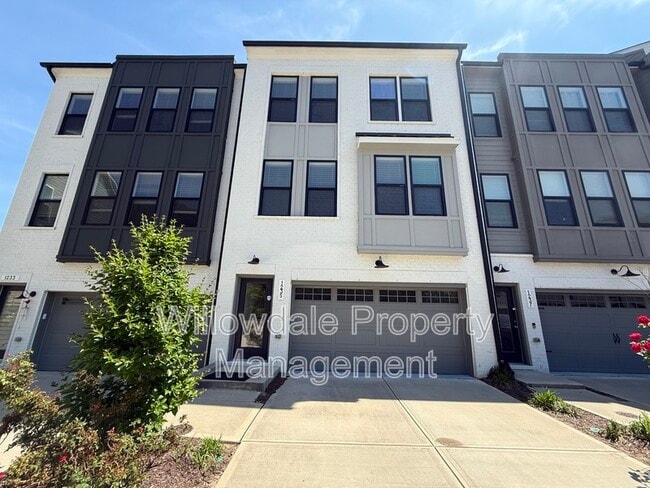 Building Photo - 1235 Corkery Ridge Ct