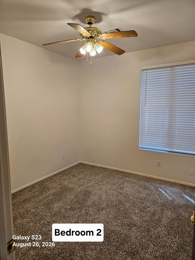 Building Photo - 1107 E San Tan Dr