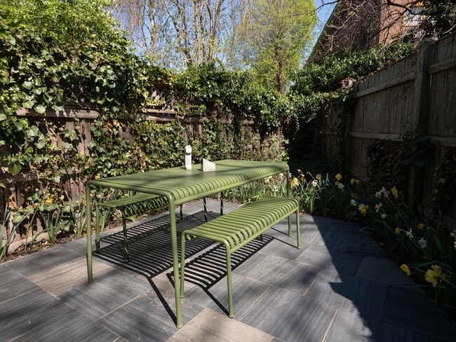 Building Photo - 214 Third St