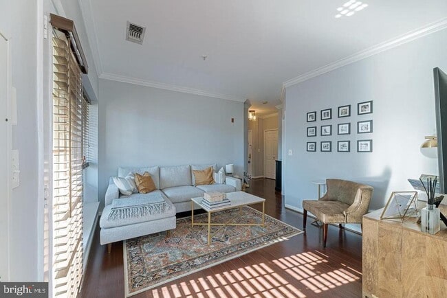 Building Photo - 4550 Strutfield Ln