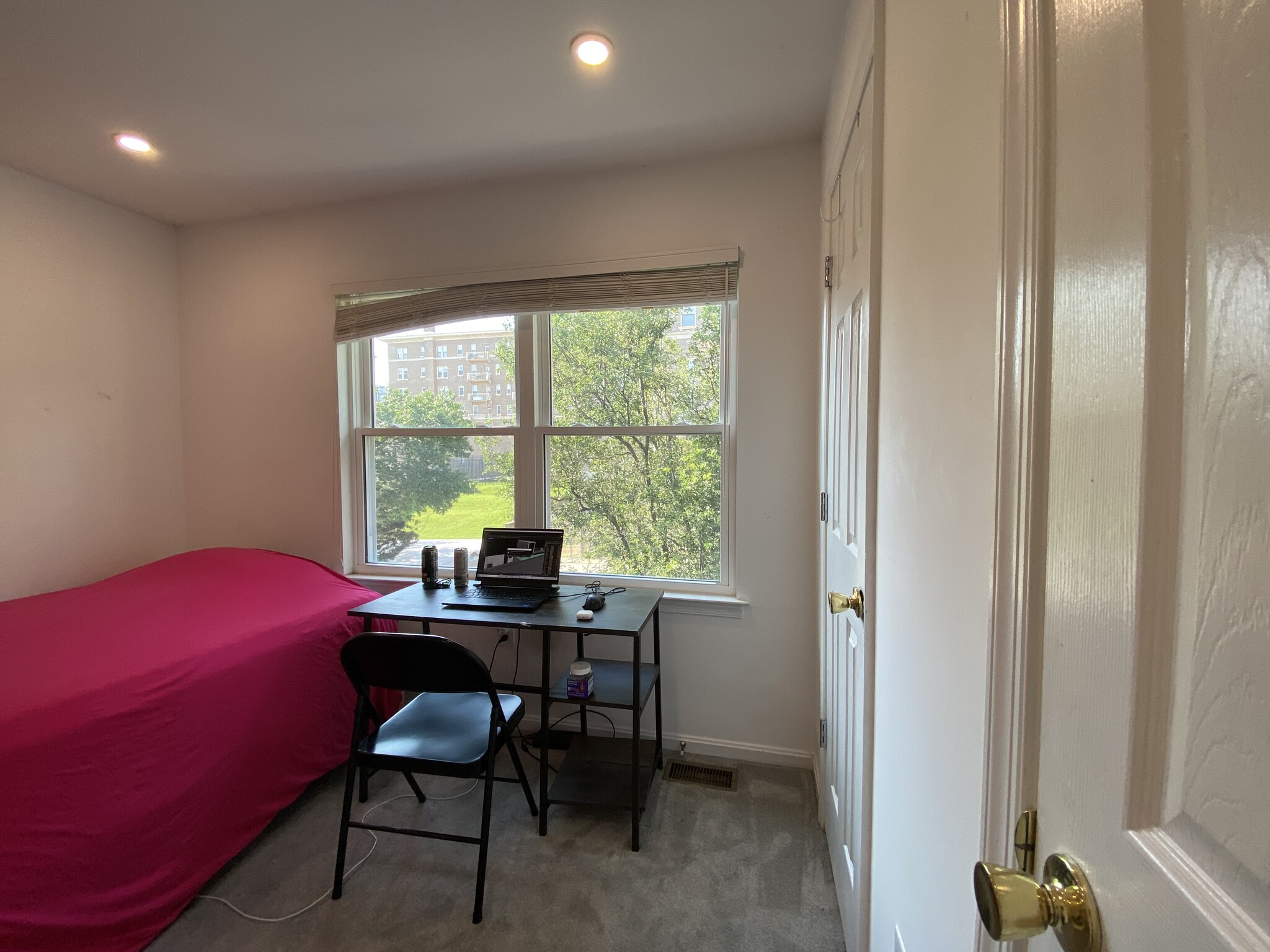 Unit # 2 - 1327 Belmont St NW