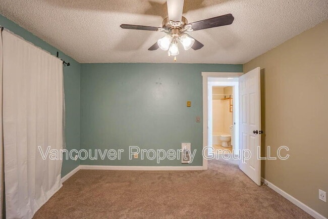 Building Photo - 503 NW 5th Ave