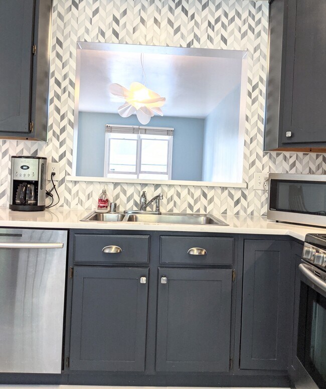 Building Photo - 3728 Huntley Meadows Ln