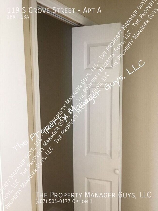 Building Photo - 119 S Grove St