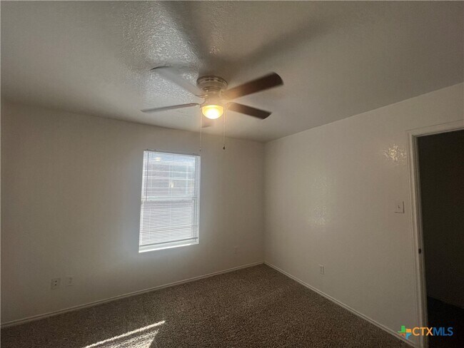 Building Photo - 5504 Holster Dr