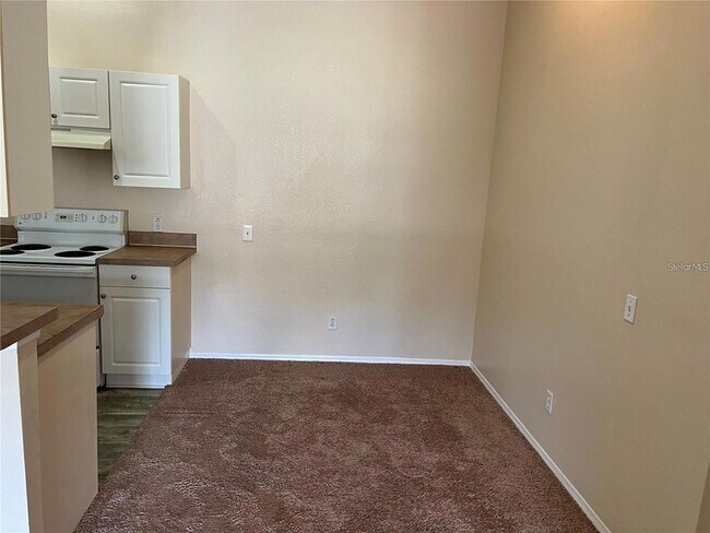 Building Photo - 36320 Stonewood Ln