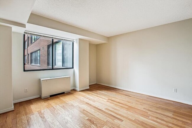 Building Photo - 1245 13th St NW
