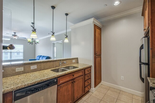 Building Photo - 2203 Dorrington St