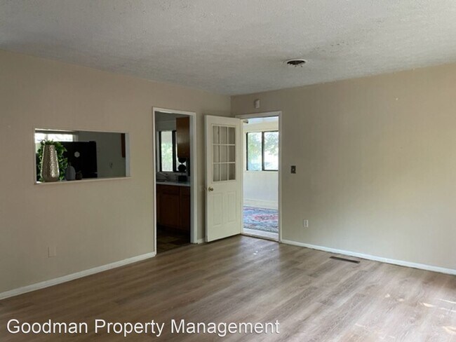 Building Photo - 3 br, 1 bath House - 95 Castle Rd