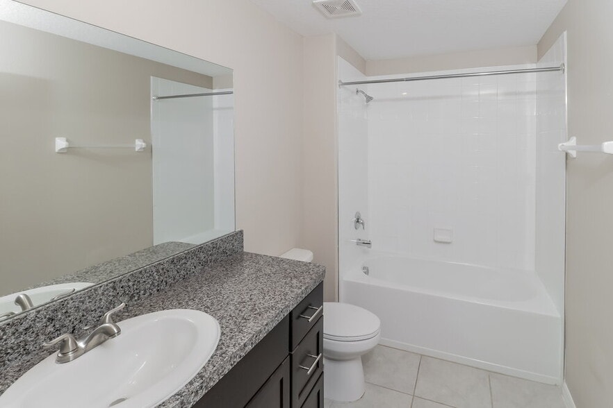 Building Photo - 3189 Lytton Hall Dr