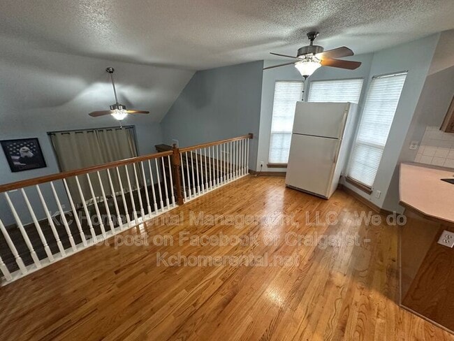 Building Photo - 15139 W 132nd St